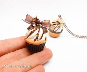 Christmas cupcake necklace / chocolate cream cookies / mini food necklace charm / chocoholic sweet/ polymer clay miniature food jewelry