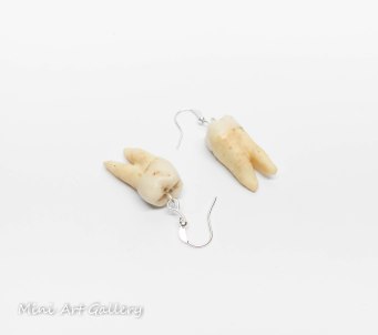 Human Tooth earring, replica / Necklace, keychain, charm 3 root canals / realistic decayed fake molar scary macabre oddity / polymer clay